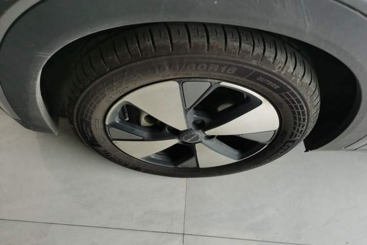 Used BYD Dolphin 2023 420 km Fashion Edition Exterior 4