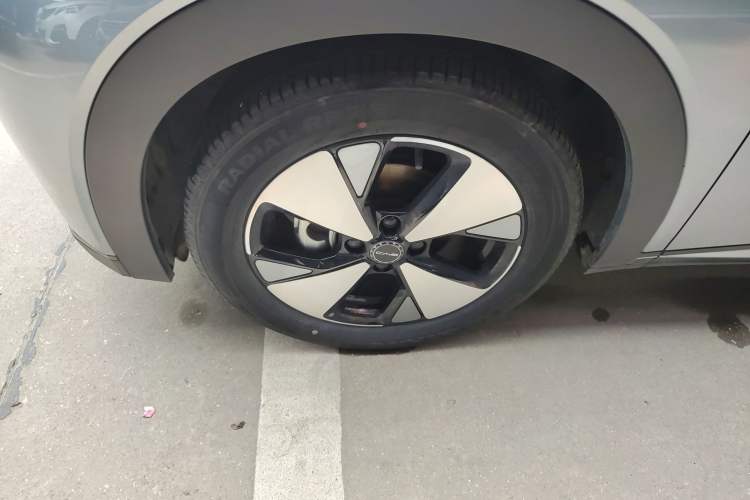 Used BYD Dolphin 2023 420 km Fashion Edition Exterior 4