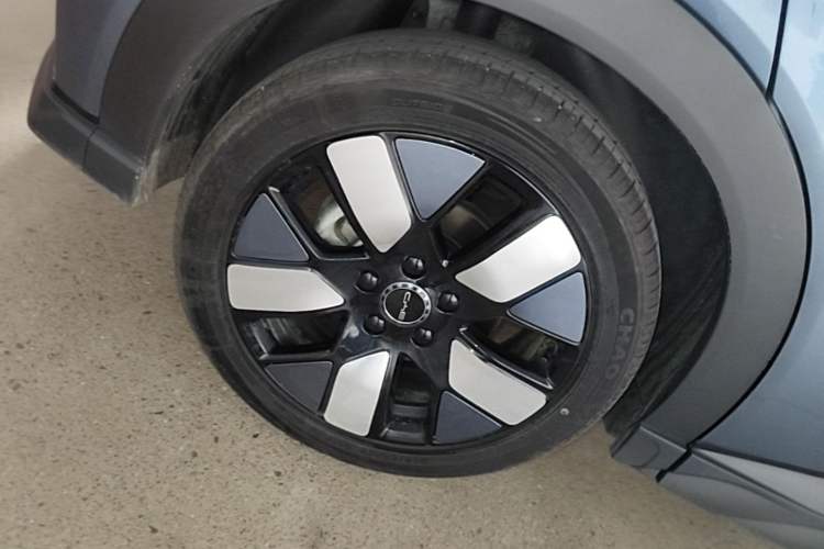 Used BYD Dolphin 2023 401km Knight Edition Exterior 5