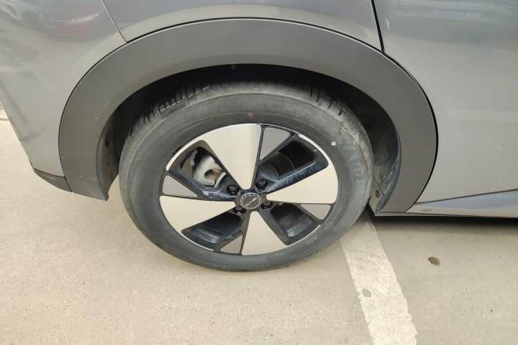 Used BYD Dolphin 2023 420 km Fashion Edition Exterior 5