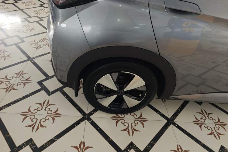 Used BYD Dolphin 2023 420 km Fashion Edition Exterior 5