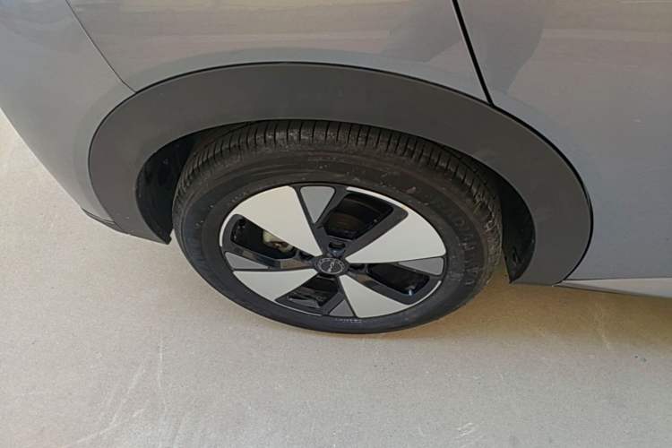 Used BYD Dolphin 2023 420 km Fashion Edition Exterior 5