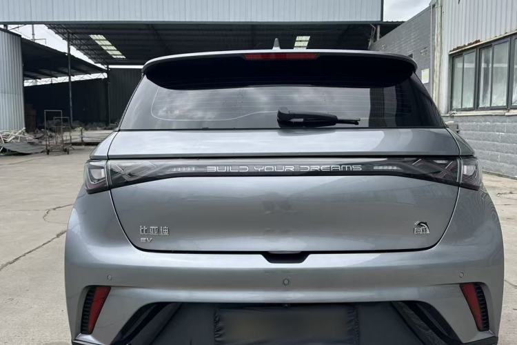 Used BYD Dolphin 2023 420 km Fashion Edition Exterior 6