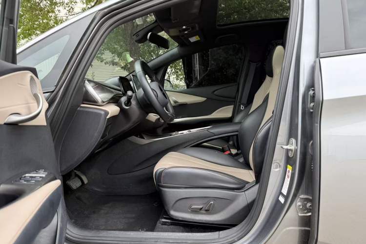 Used BYD Dolphin 2023 420 km Fashion Edition Exterior 8