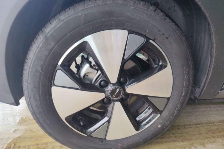 Used BYD Dolphin 2023 420 km Fashion Edition Exterior 8