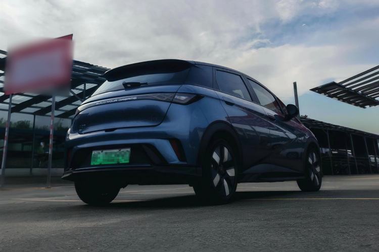 Used BYD Dolphin 2023 401km Knight Edition Exterior 8