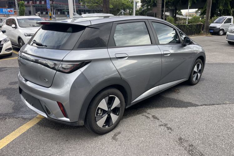 Used BYD Dolphin 2023 420 km Fashion Edition Exterior 9