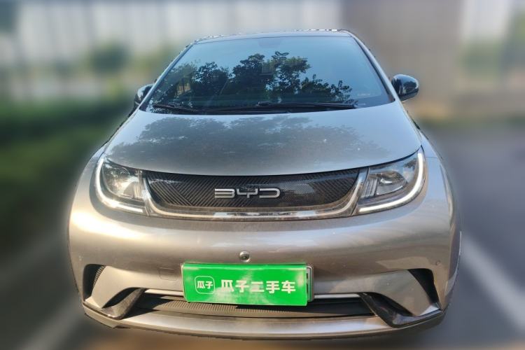Used BYD Dolphin 2023 420 km Fashion Edition Front