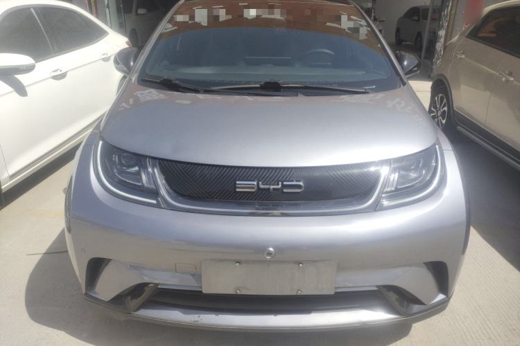 Used BYD Dolphin 2023 420 km Fashion Edition Front