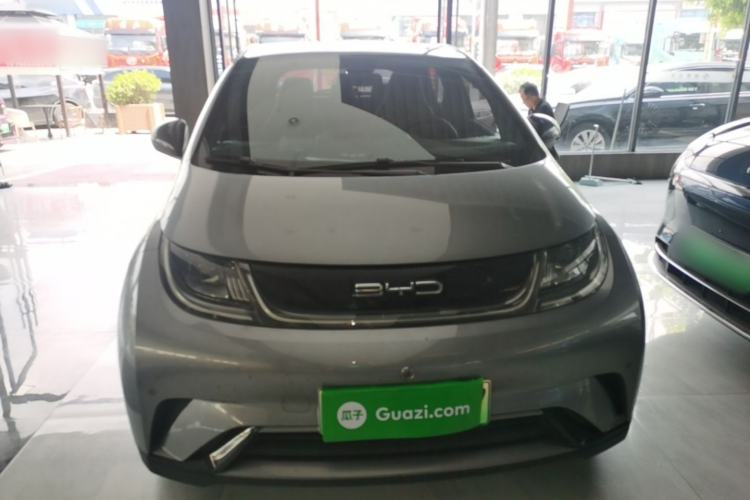 Used BYD Dolphin 2023 420 km Fashion Edition Front