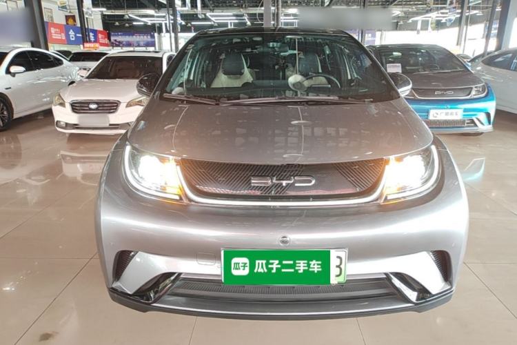 Used BYD Dolphin 2023 420 km Fashion Edition Front