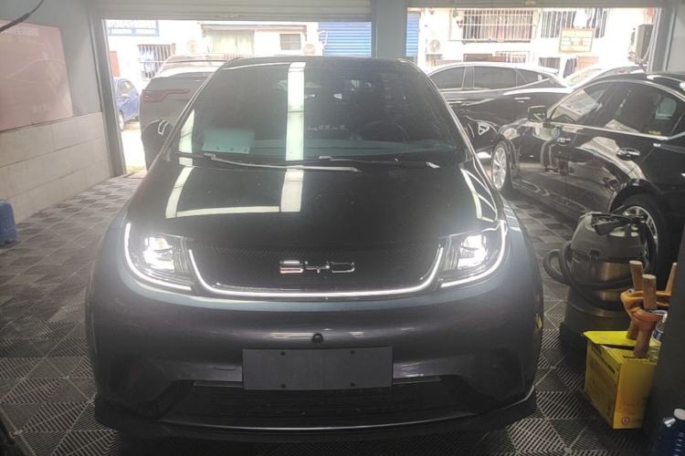 Used BYD Dolphin 2023 401km Knight Edition Front