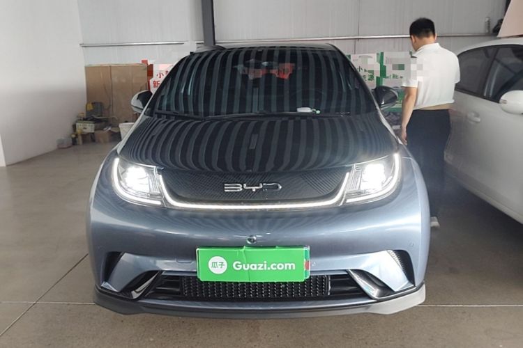 Used BYD Dolphin 2023 401km Knight Edition Front