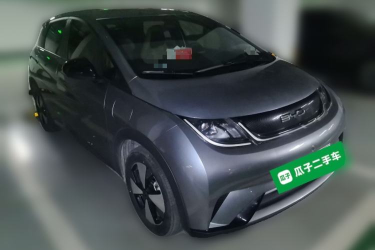 Used BYD Dolphin 2023 420 km Free Version Front Right 45 Deg
