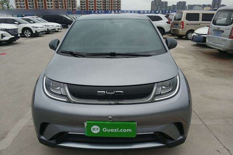 Used BYD Dolphin 2023 420 km Free Version Front