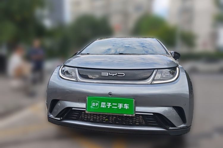 Used BYD Dolphin 2023 420 km Fashion Edition Front