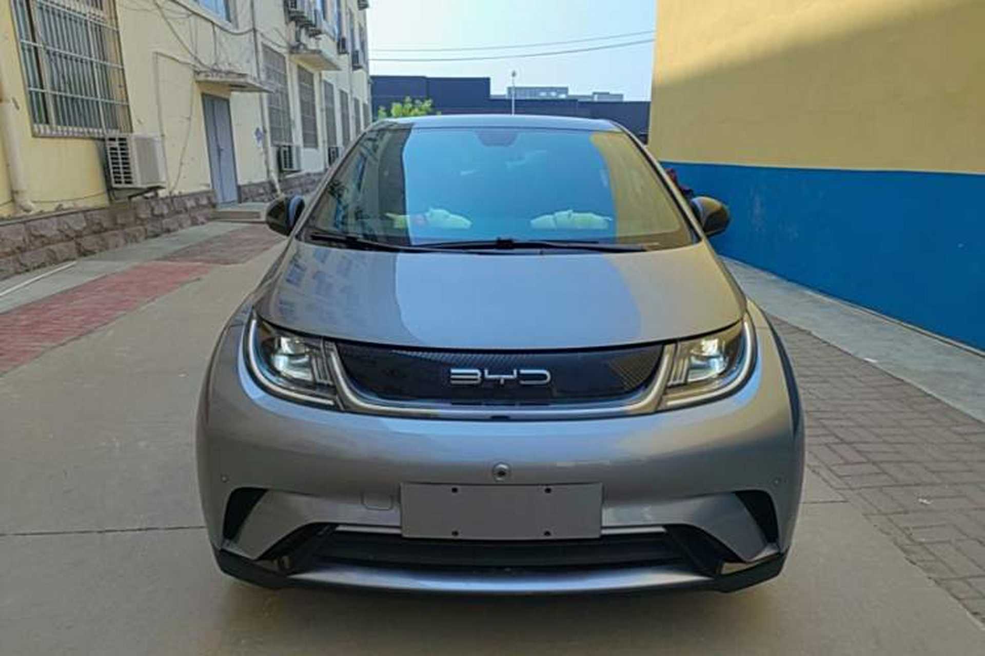 Used BYD Dolphin 2023 420 km Fashion Edition Front