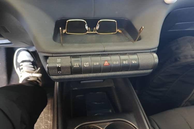 Used BYD Dolphin 2023 401km Knight Edition Gear Lever