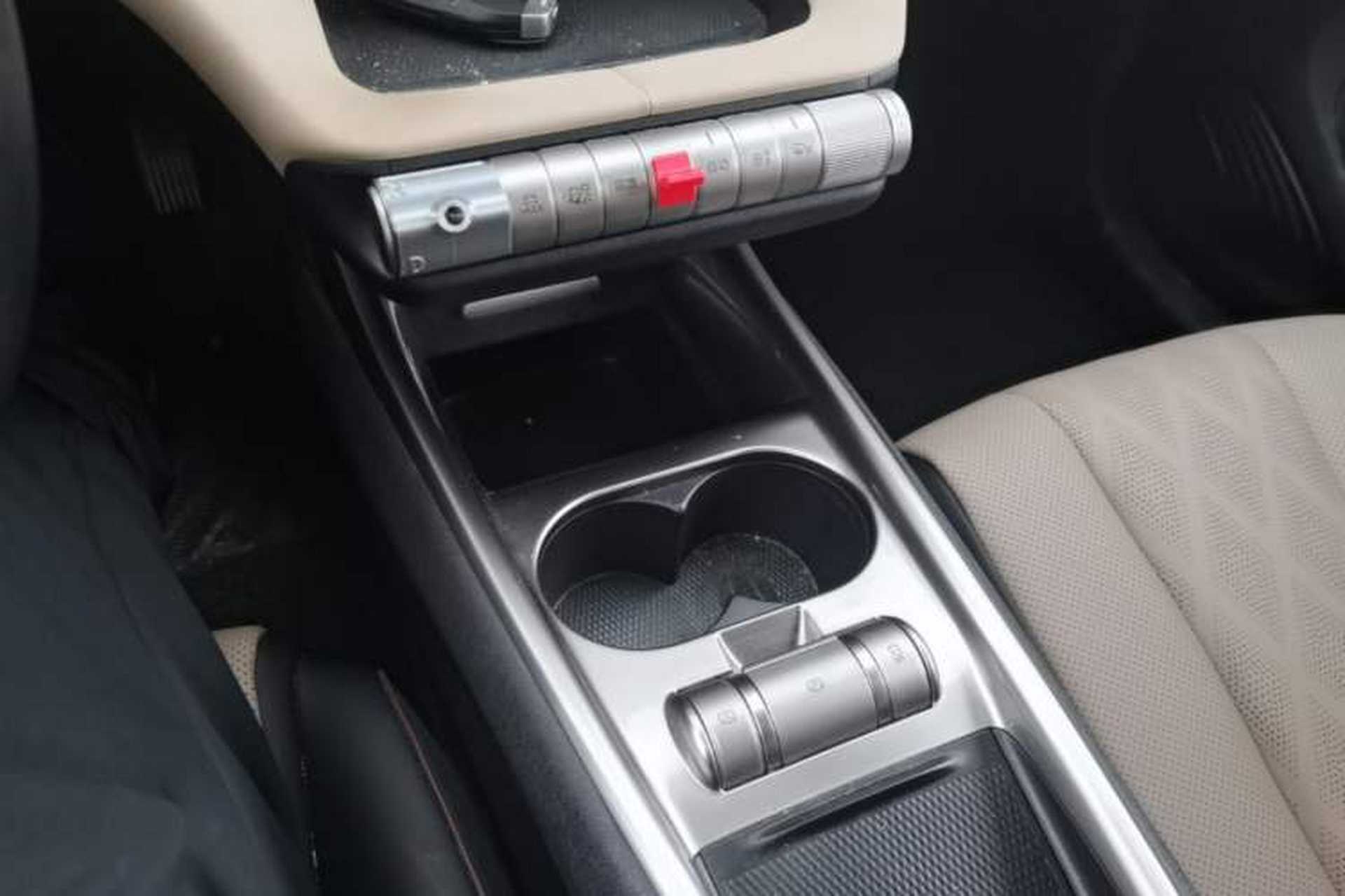 Used BYD Dolphin 2023 420 km Free Version Gear Lever