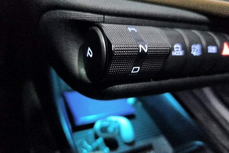 Used BYD Dolphin 2023 401km Knight Edition Gear Lever