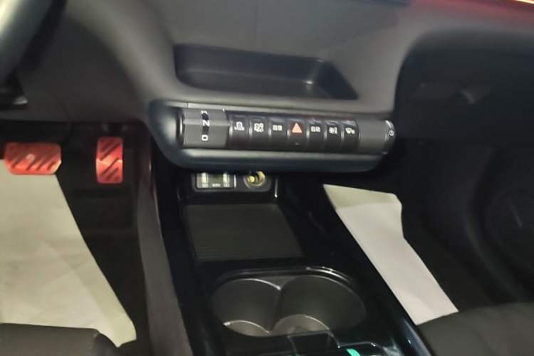 Used BYD Dolphin 2023 401km Knight Edition Gear Lever