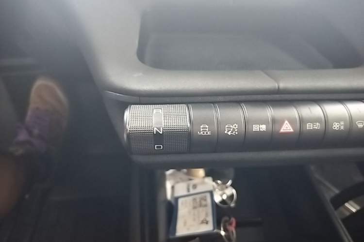 Used BYD Dolphin 2023 401km Knight Edition Gear Lever