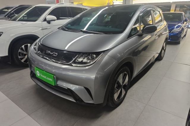 Used BYD Dolphin 2023 420 km Fashion Edition
