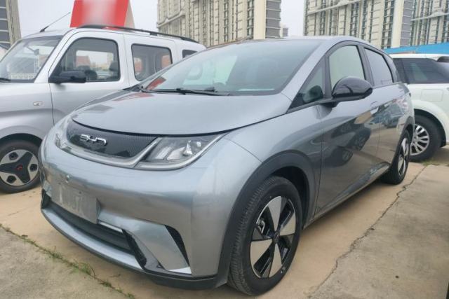 Used BYD Dolphin 2023 420 km Free Version