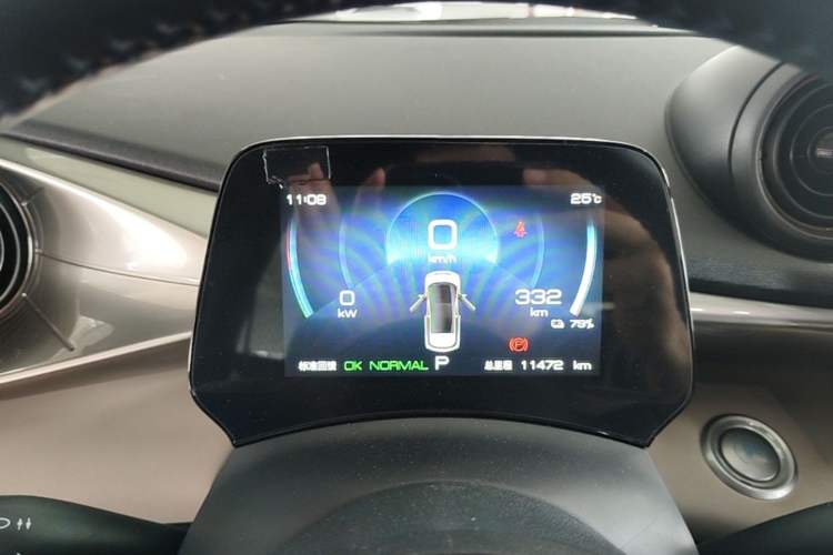 Used BYD Dolphin 2023 420 km Free Version Instrument Cluster