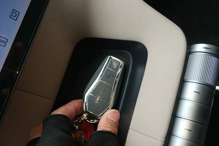 Used BYD Dolphin 2023 420 km Free Version Interior 1