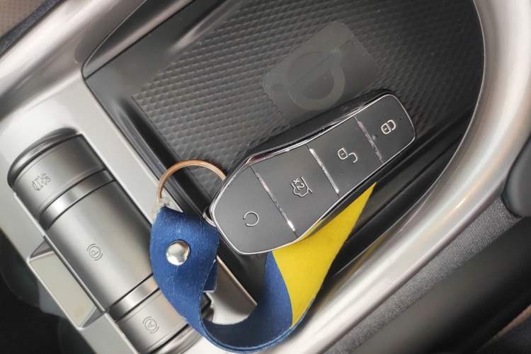 Used BYD Dolphin 2023 420 km Fashion Edition Interior 1