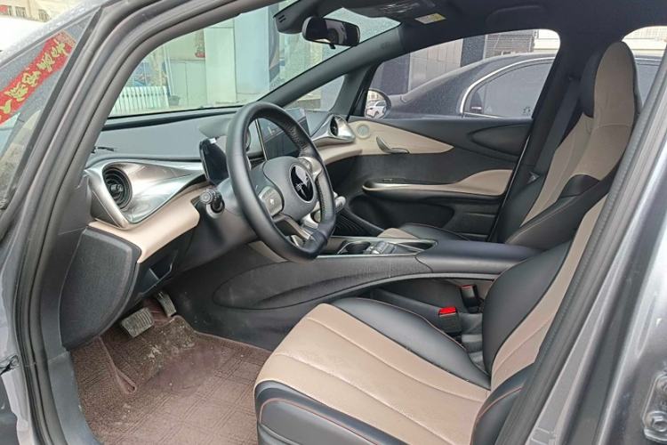 Used BYD Dolphin 2023 420 km Fashion Edition Interior 2