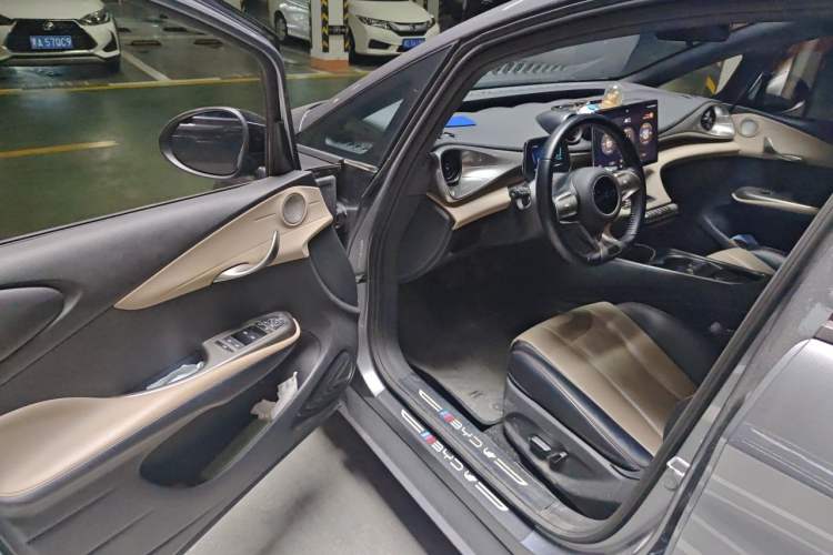 Used BYD Dolphin 2023 420 km Fashion Edition Interior 3