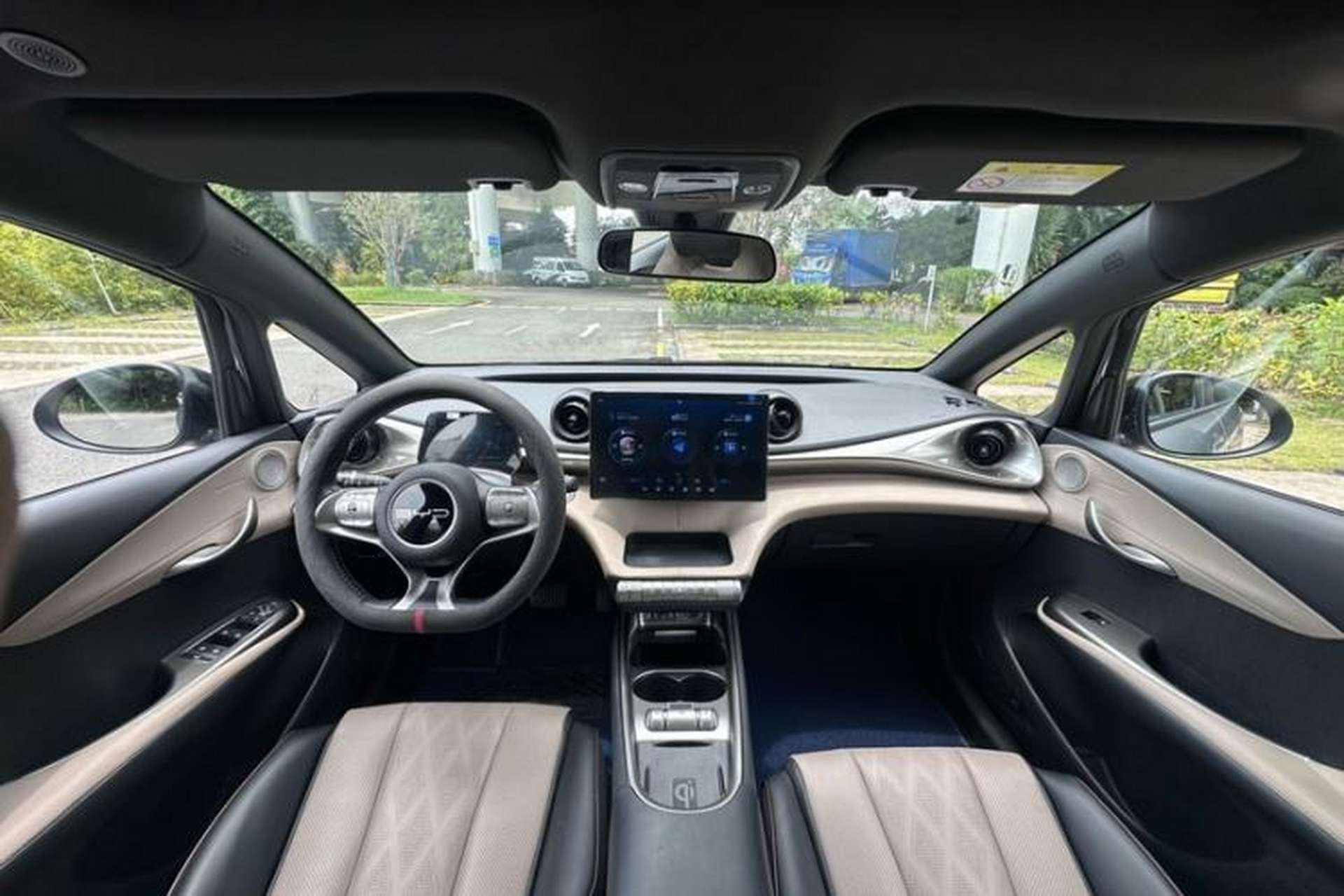 Used BYD Dolphin 2023 420 km Fashion Edition Interior 3