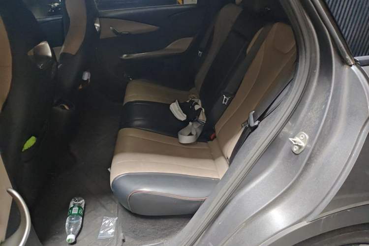 Used BYD Dolphin 2023 420 km Fashion Edition Interior 4