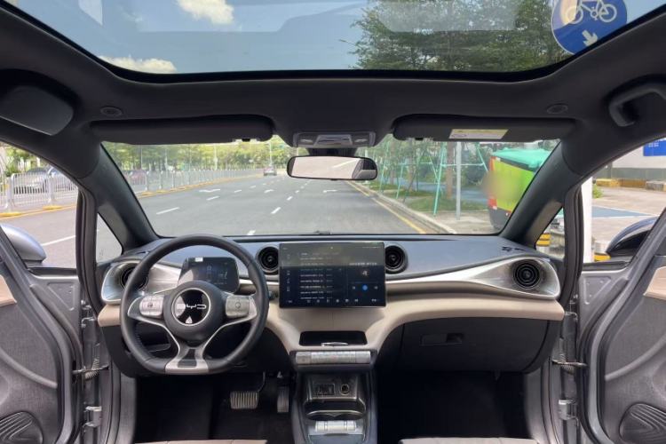 Used BYD Dolphin 2023 420 km Fashion Edition Interior 4