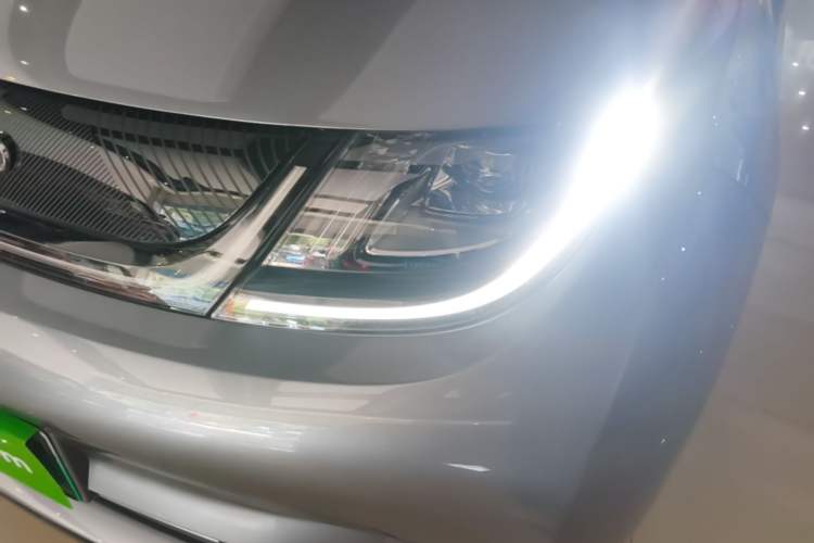 Used BYD Dolphin 2023 420 km Free Version Left Front Headlight