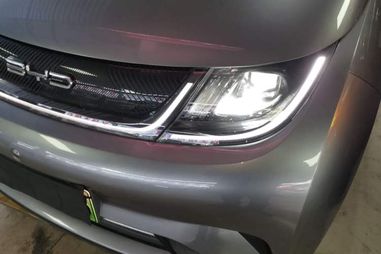 Used BYD Dolphin 2023 420 km Free Version Left Front Headlight