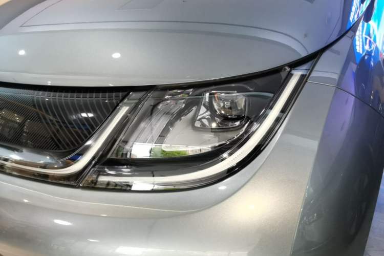 Used BYD Dolphin 2023 420 km Free Version Left Front Headlight