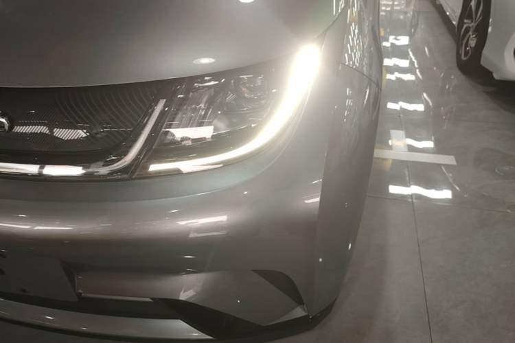 Used BYD Dolphin 2023 420 km Free Version Left Front Headlight