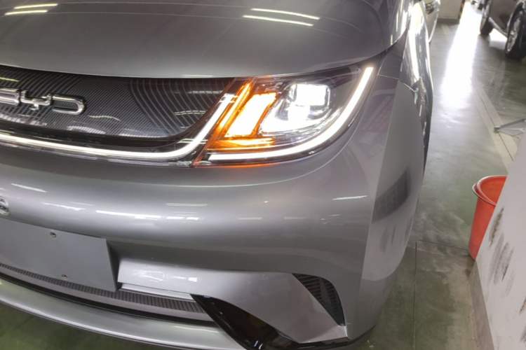 Used BYD Dolphin 2023 420 km Free Version Left Front Headlight