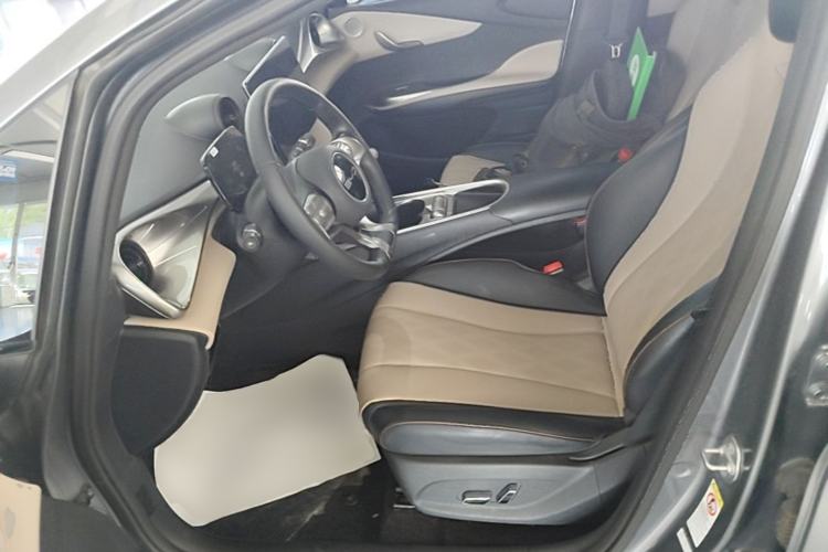 Used BYD Dolphin 2023 420 km Free Version Left Front Seat