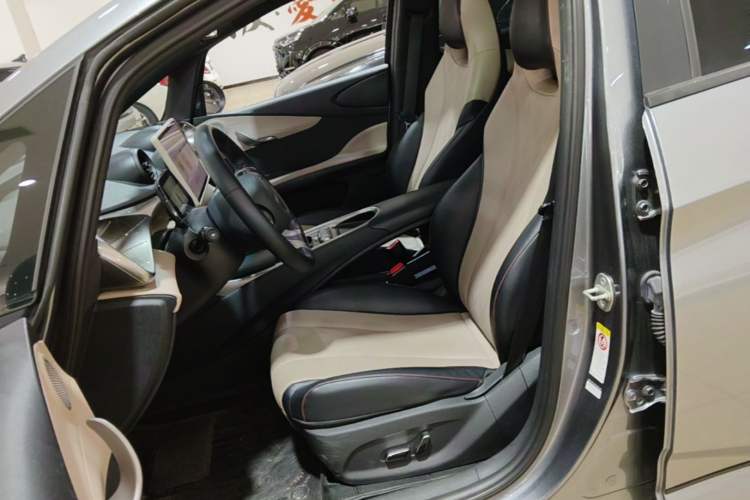 Used BYD Dolphin 2023 420 km Fashion Edition Left Front Seat