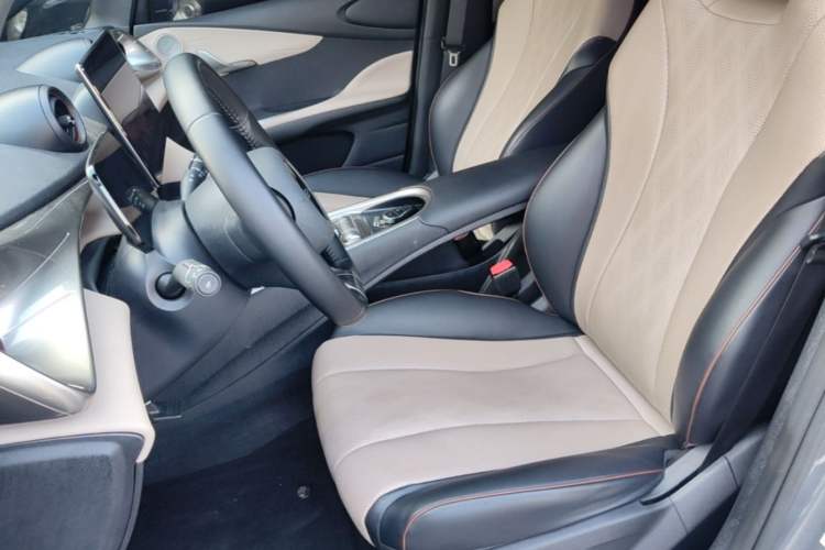 Used BYD Dolphin 2023 420 km Fashion Edition Left Front Seat