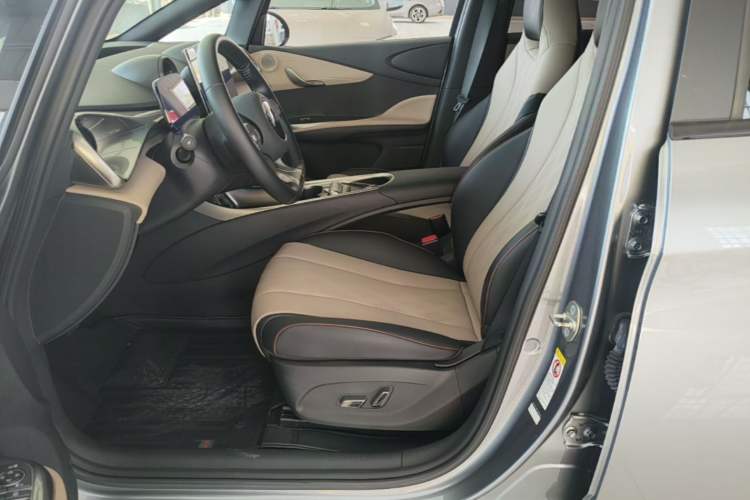 Used BYD Dolphin 2023 420 km Fashion Edition Left Front Seat