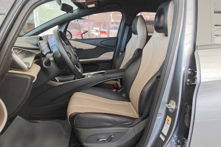 Used BYD Dolphin 2023 420 km Free Version Left Front Seat
