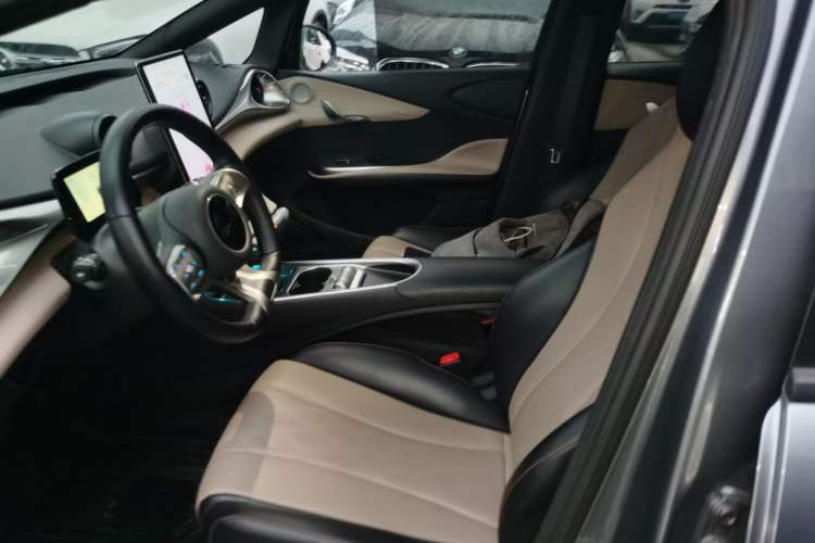 Used BYD Dolphin 2023 420 km Free Version Left Front Seat