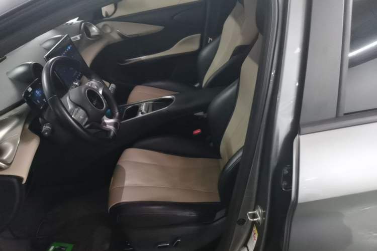 Used BYD Dolphin 2023 420 km Fashion Edition Left Front Seat