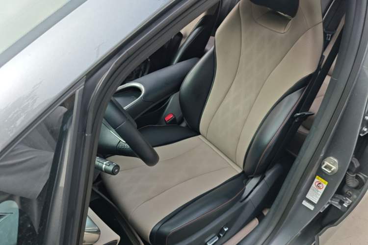 Used BYD Dolphin 2023 420 km Fashion Edition Left Front Seat