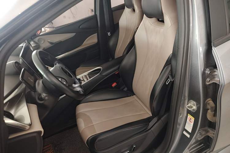 Used BYD Dolphin 2023 420 km Fashion Edition Left Front Seat